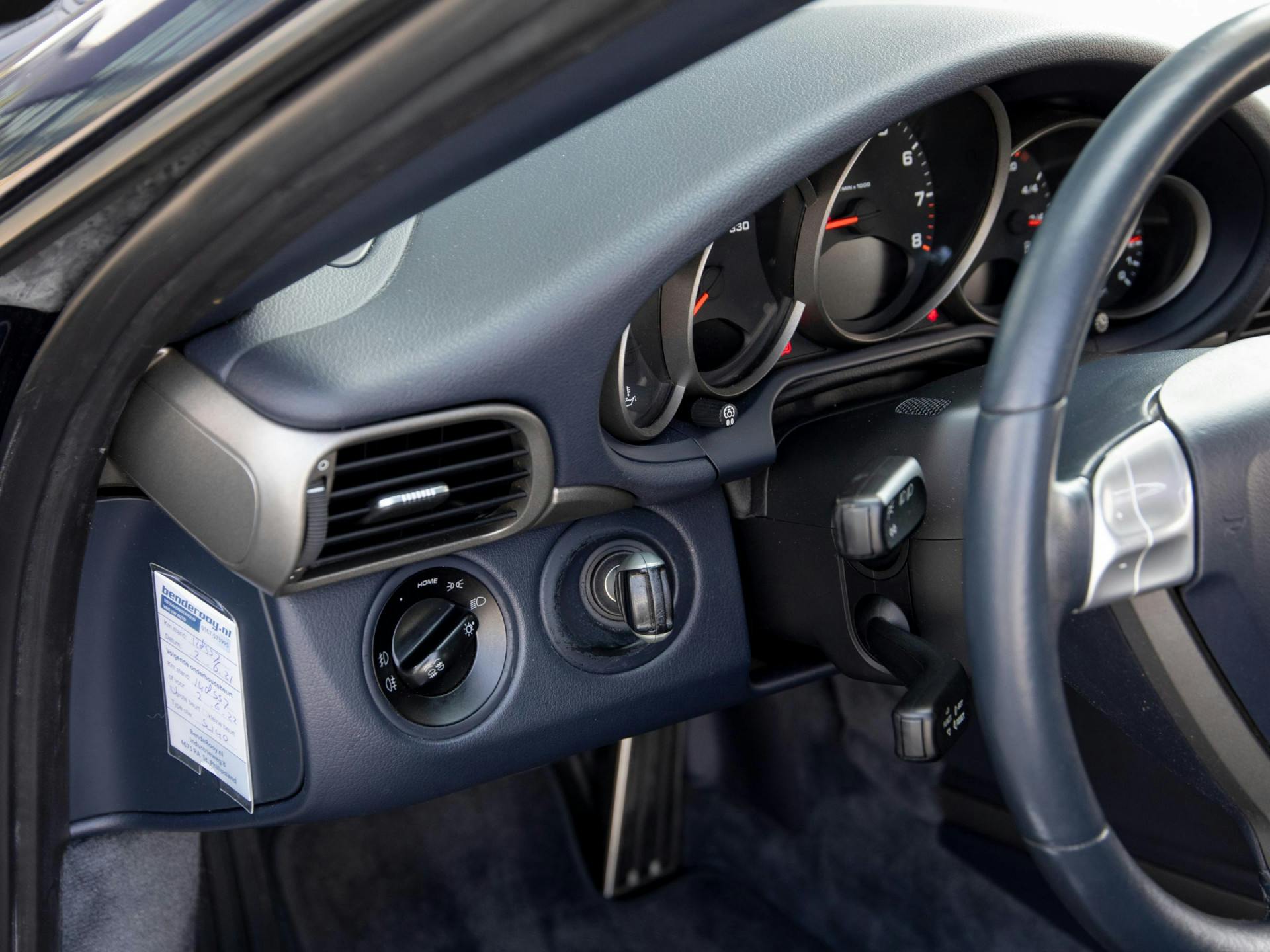 Porsche 911 3.6 Carrera | Schuifdak | Stoelverwarming |